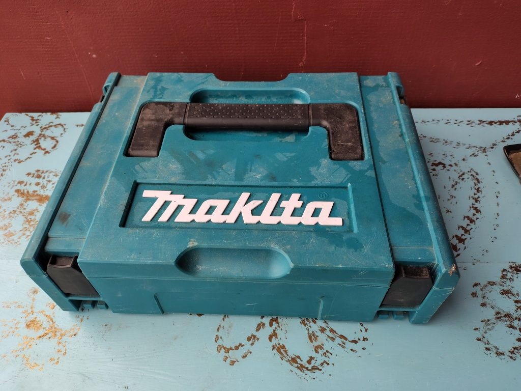 Makita акумуляторний перфоратор у кейсі