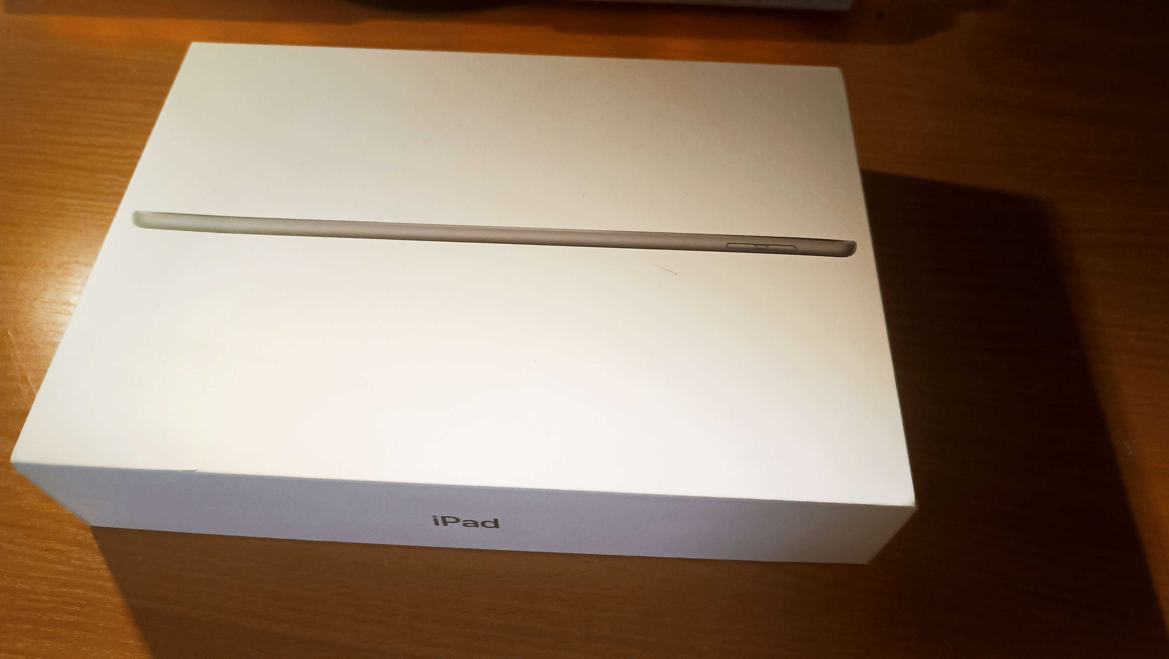 Apple iPad 9. gen, 64GB, Wi-Fi Cosmic Grey + Apple Pencil 1. gen