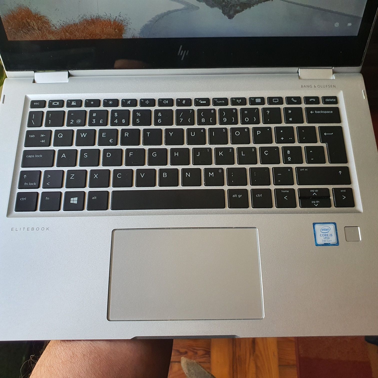 Portátil HP X360 i5  Vpro 8 Gb SSD 512GB
