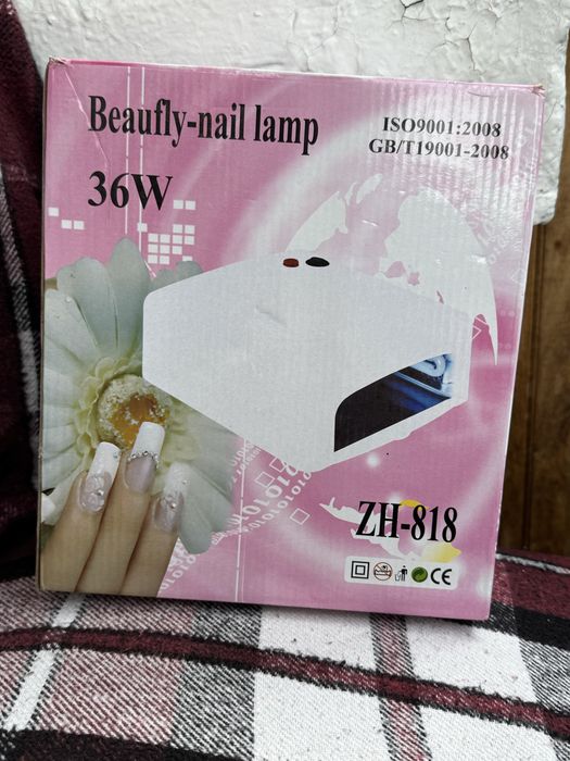 Лампа для маникюра