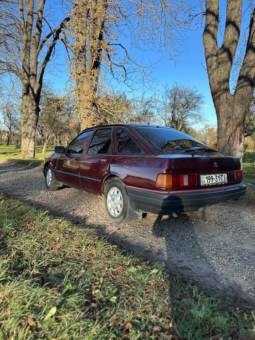 Продам форд сієра 2.0