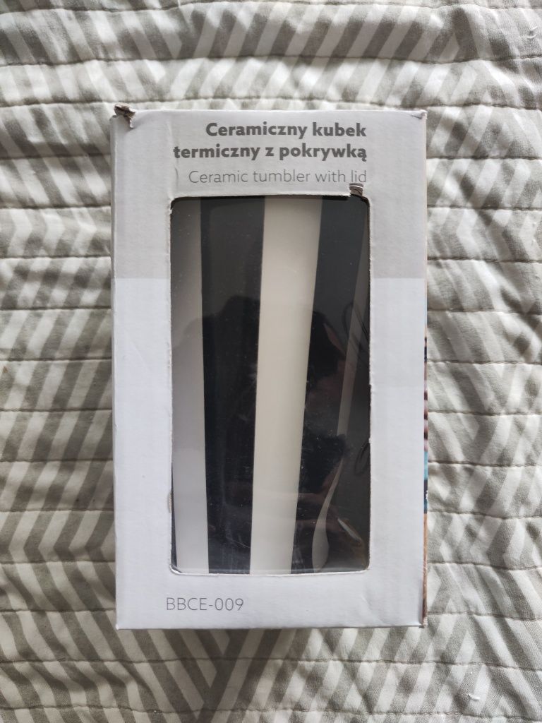 Ceramiczny kubek termiczny z pokrywą mpm