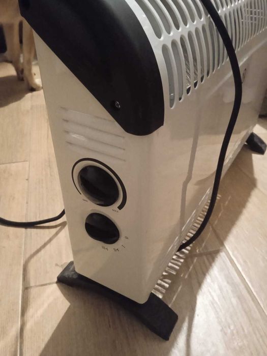 Grzejnik elektryczny konwektor grzejnik konwektorowy
