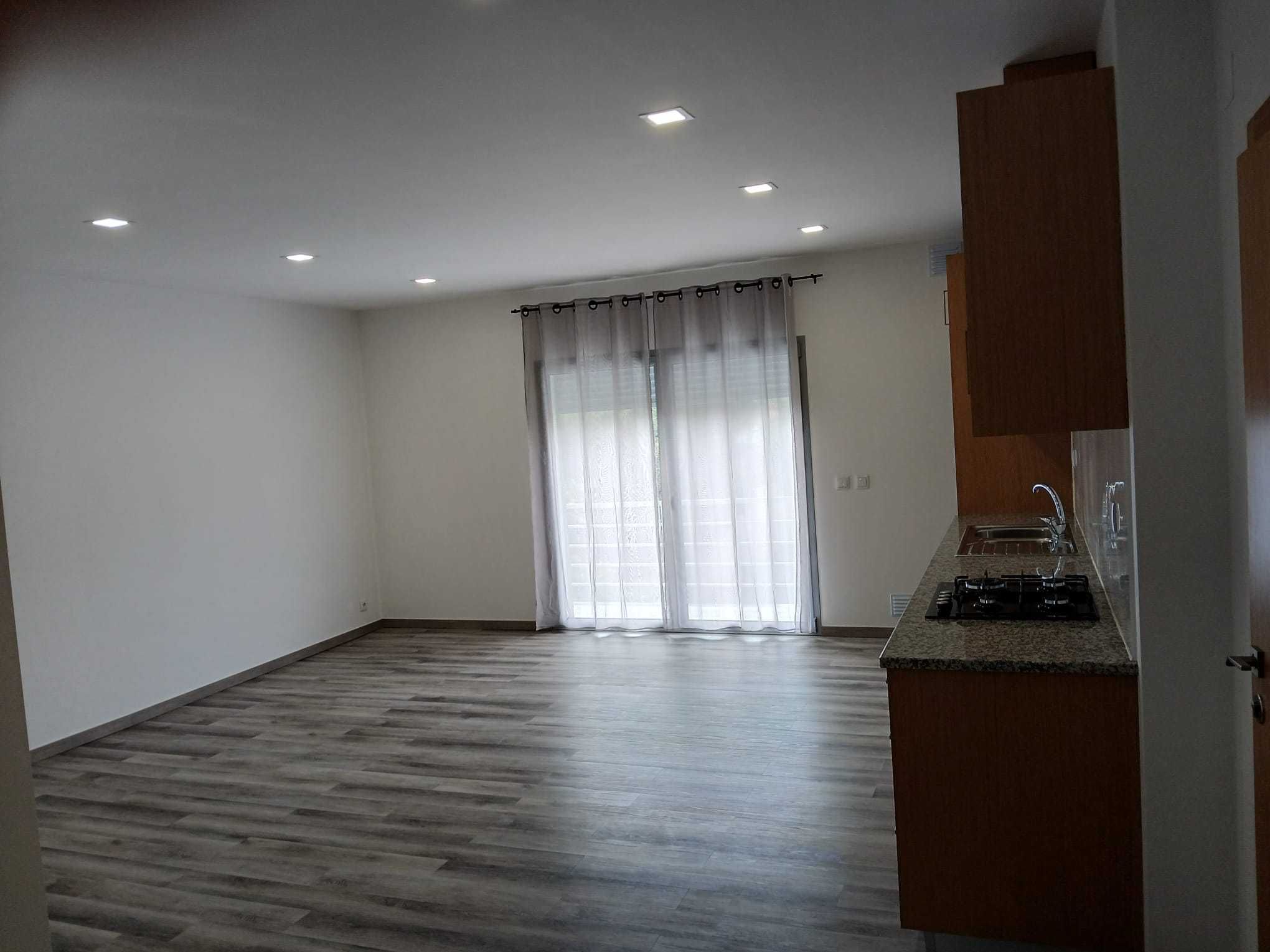 Apartamento T1 -  Planalto Leiria