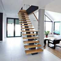 Balustrady schody na konstrukcji i stopnie dębowe, jesionowe