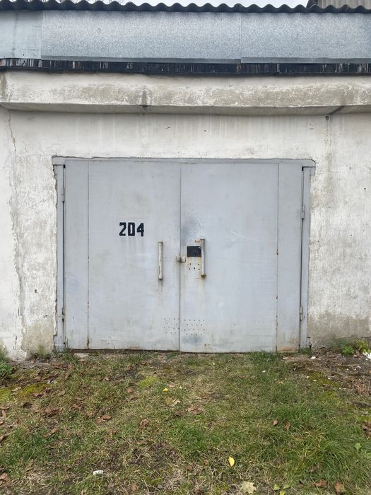 Продається цегляний гараж