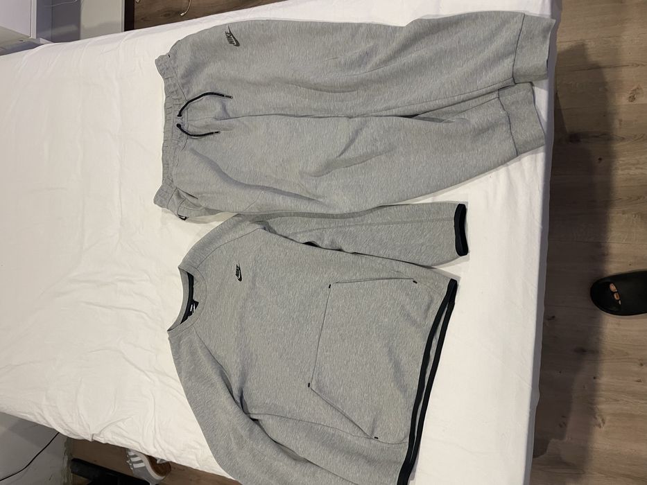 Nike tech fleece