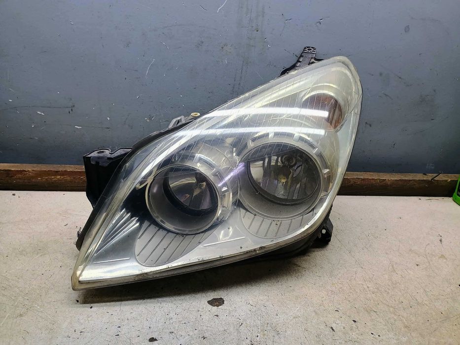 Lampa Lewy Przód Lewa Przednia Opel Astra H LIFT EUROPA