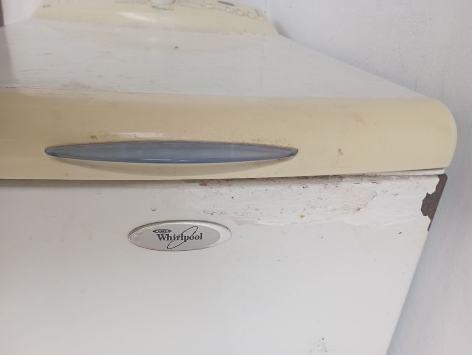 Пральна машина вузька Whirlpool