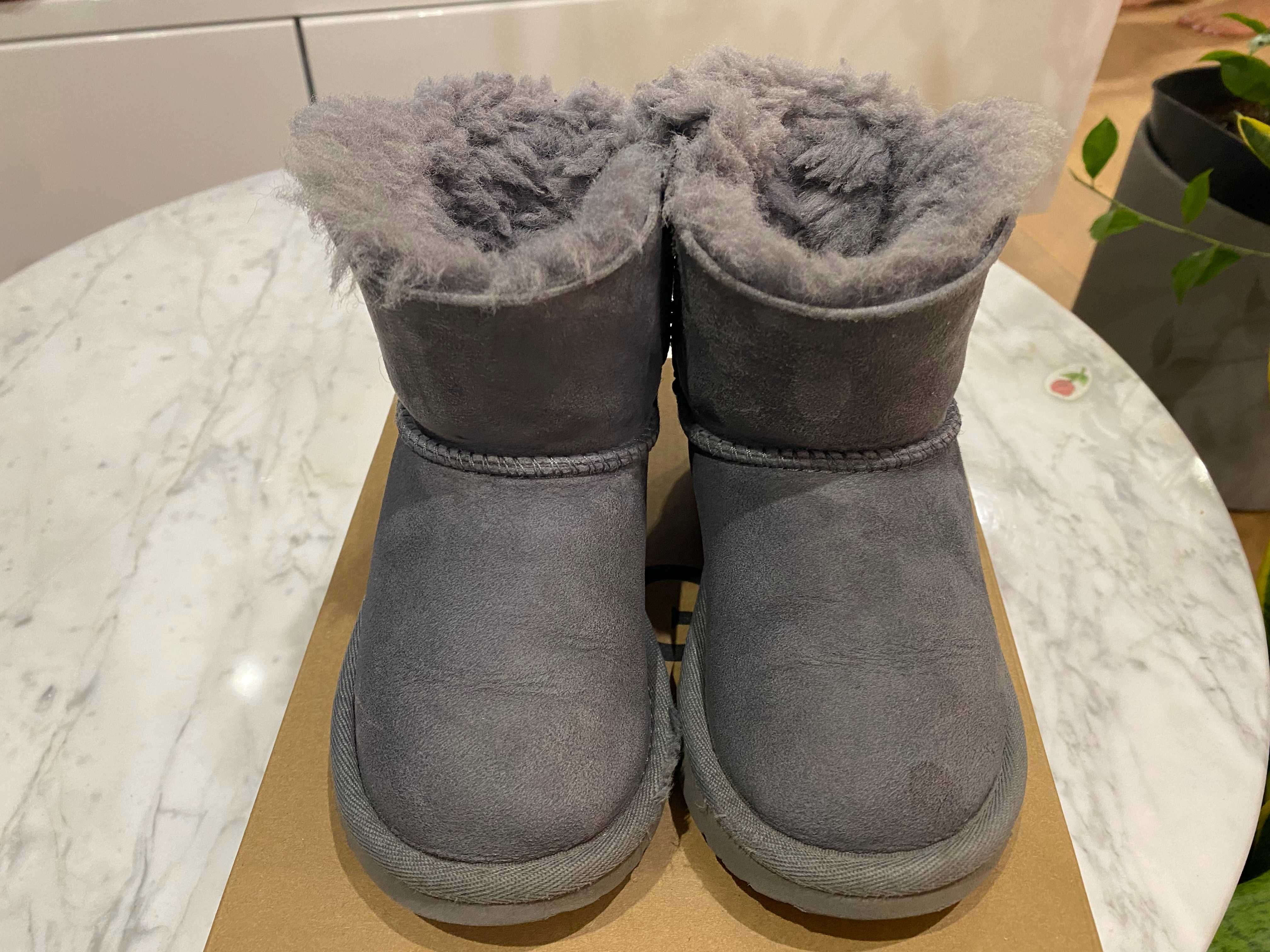 BUTY zimowe Kozaki kozaczki UGG Idealny stan Markowe