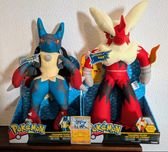 Pokémon Plushes 38cm com som Mega Lucario + Blaziken