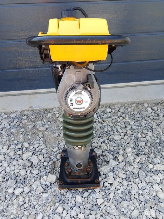 Skoczek stopa Wacker Neuson BS 60-2 plus