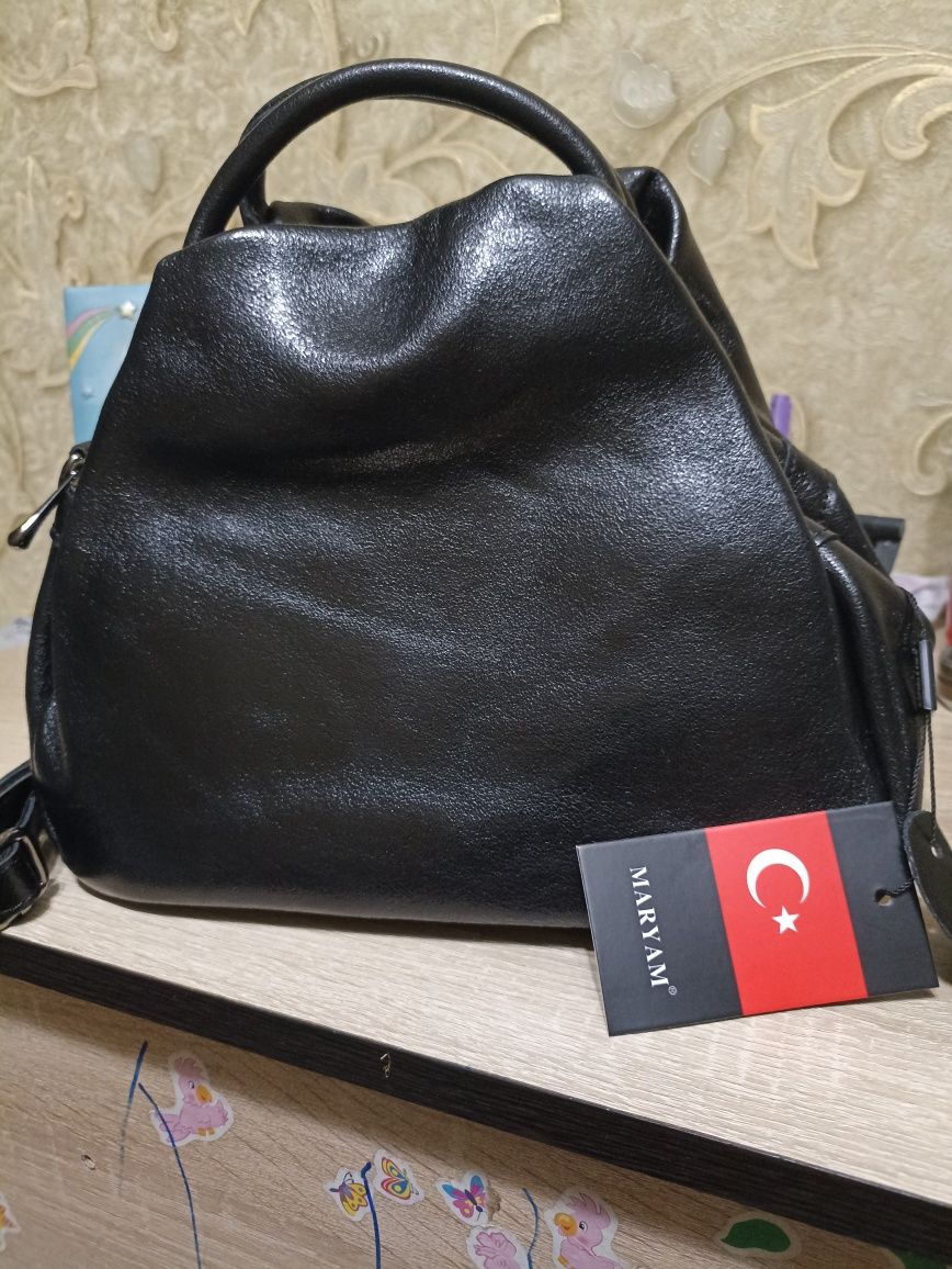Продам кожаную сумку фирмы Maryam