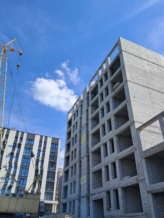 Продам однокімнатну квартиру 45 кв.м. в ЖК Сонячний, 3 черга