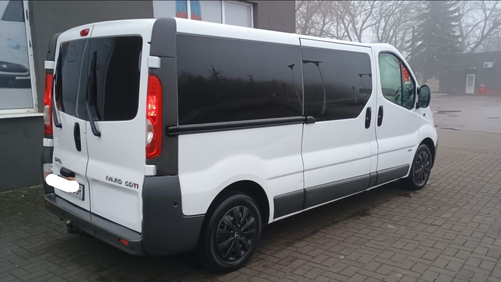 Opel Vivaro long 9os 2013r  zamiana