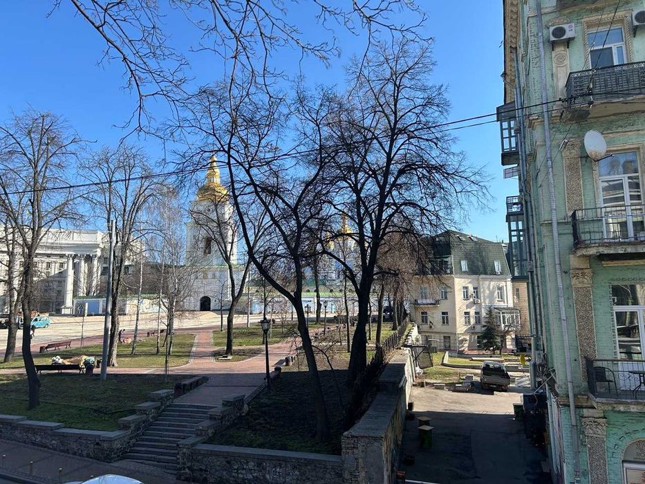 Продаж ексклюзивної квартири /вул Михайлівська 21  Майдан Незалежності