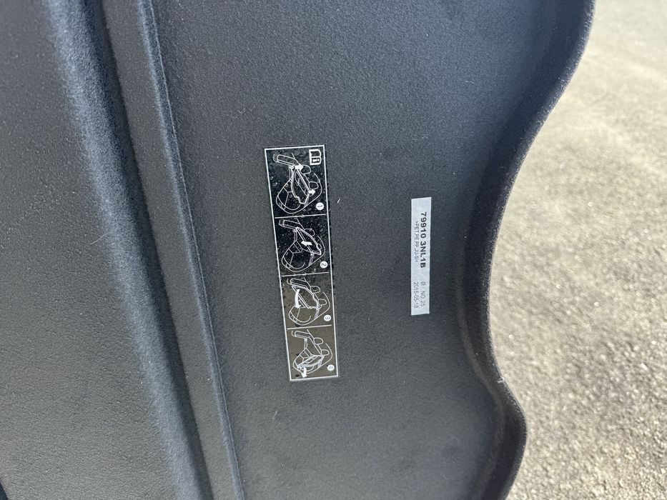 Поличка в багажник nissan leaf 2013-2017