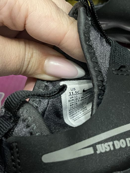 детские кроссовки Nike Flex Runner 2 TDV черного цвета 28.5
