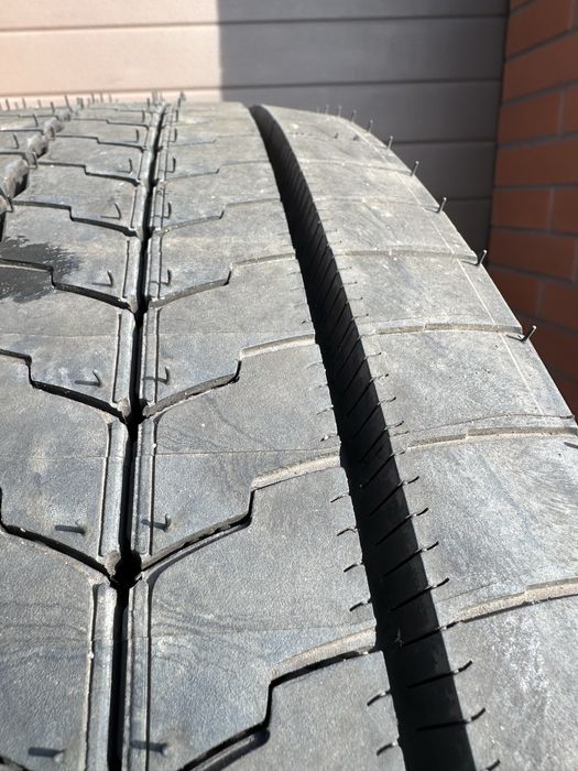 295/80 r22.5 Michelin X City