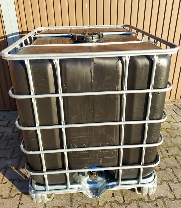 Zbiornik Mauzer 1000l UV Czarny Czysty