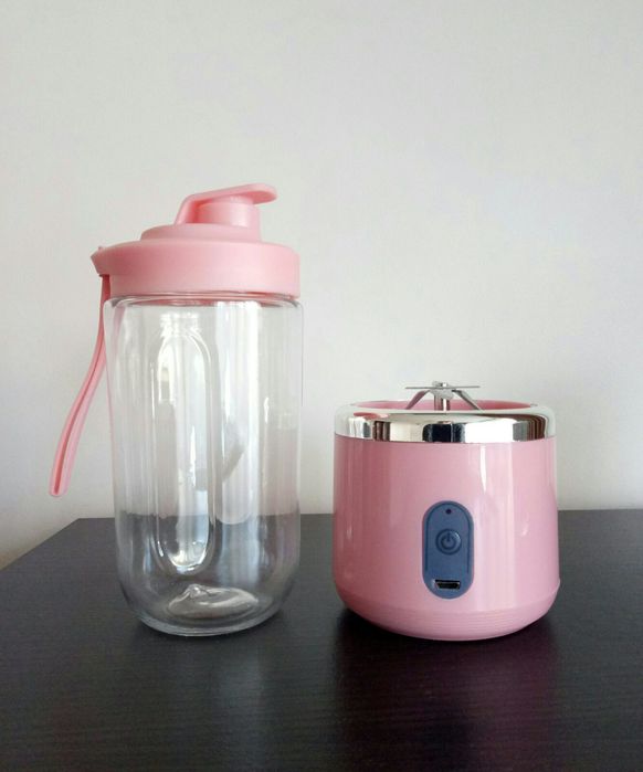 Соковыжималка/блендер для смузи портативный, 300 ml. Цвет розовый