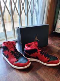 Sapatilhas Air Jordan 1 Mid (com fatura)