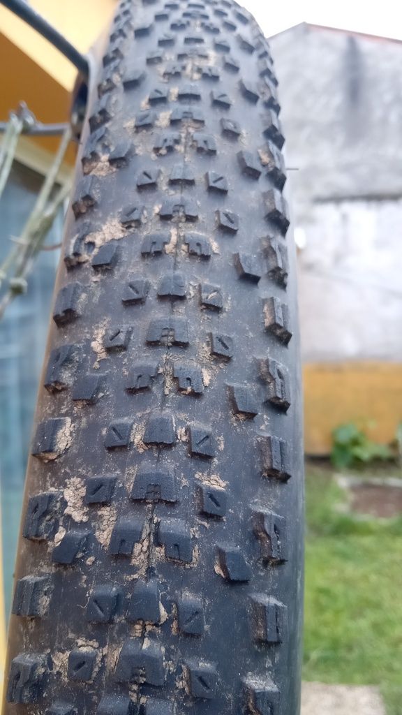 Pneu rekon Race 29x2.40