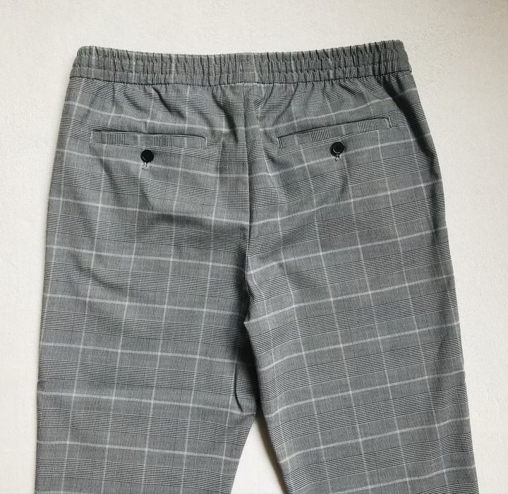 Штани H&M Slim Fit в ідеальному стані, розмір М