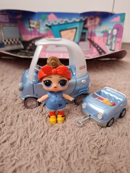 L.O.L suprise ( auto + lalka )