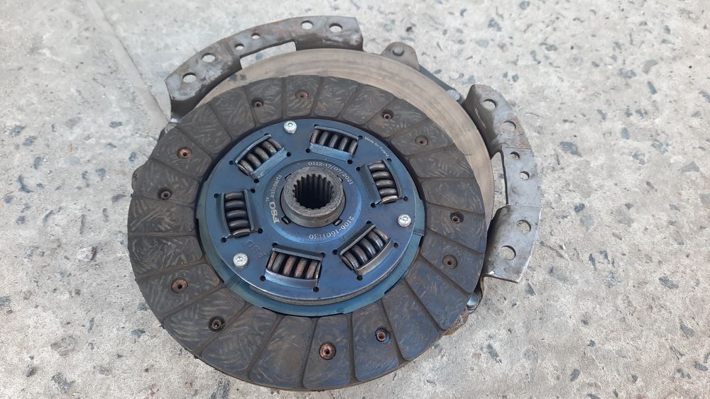 Ппродам комплект зчеплення ваз 2106-07-01