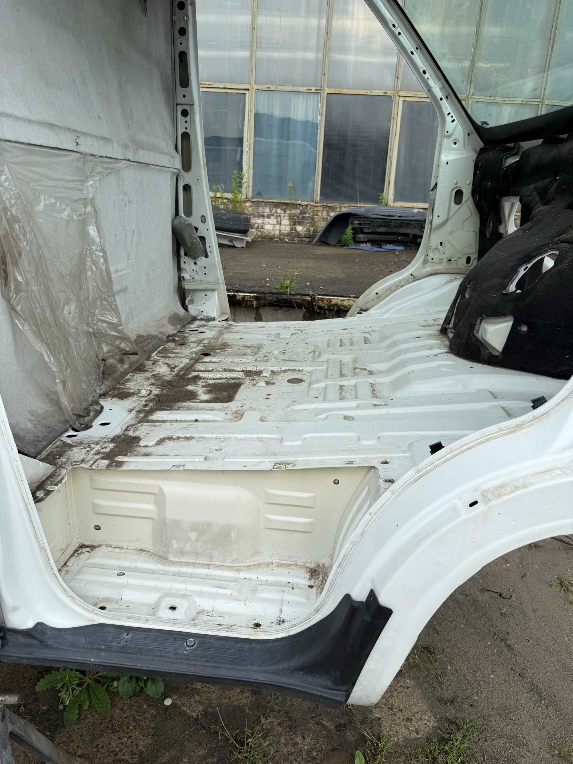 Sprzedam karoserie Iveco Daily