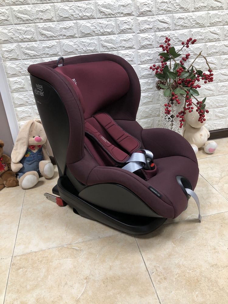 Автокрісло Britax Romer TRIFIX2 i-SIZE Група 1 (9-18 кг) детское