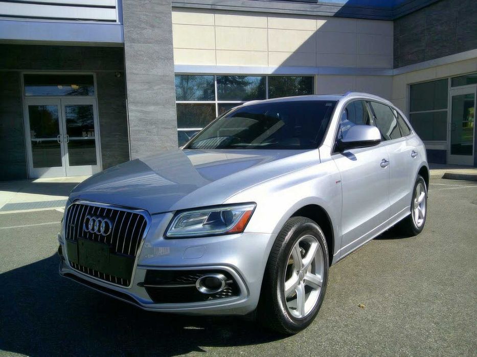 Audi Q5 quattro Premium Plus      2017