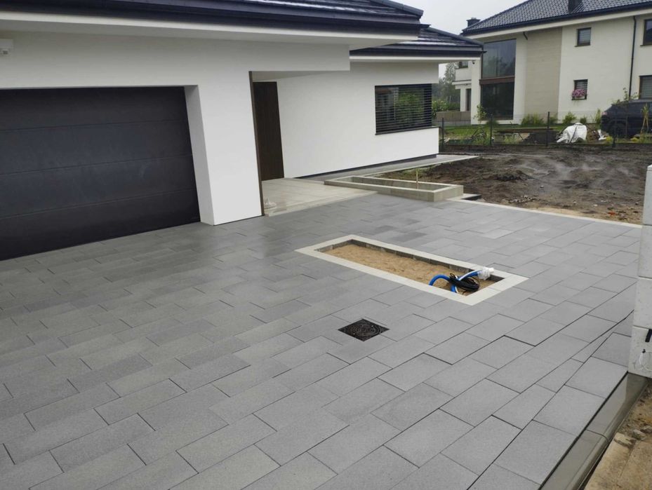 Brukarstwo, kostka brukowa, tarasy, glebogryzarka separacyjna, ogrody