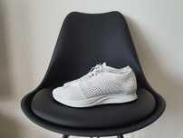 Nike Flyknit Racer 'Triple White' 9.5US/43EU trainer yeezy boost