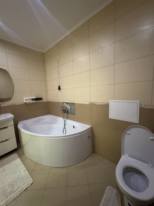 Продається 2к квартира в центрі міста