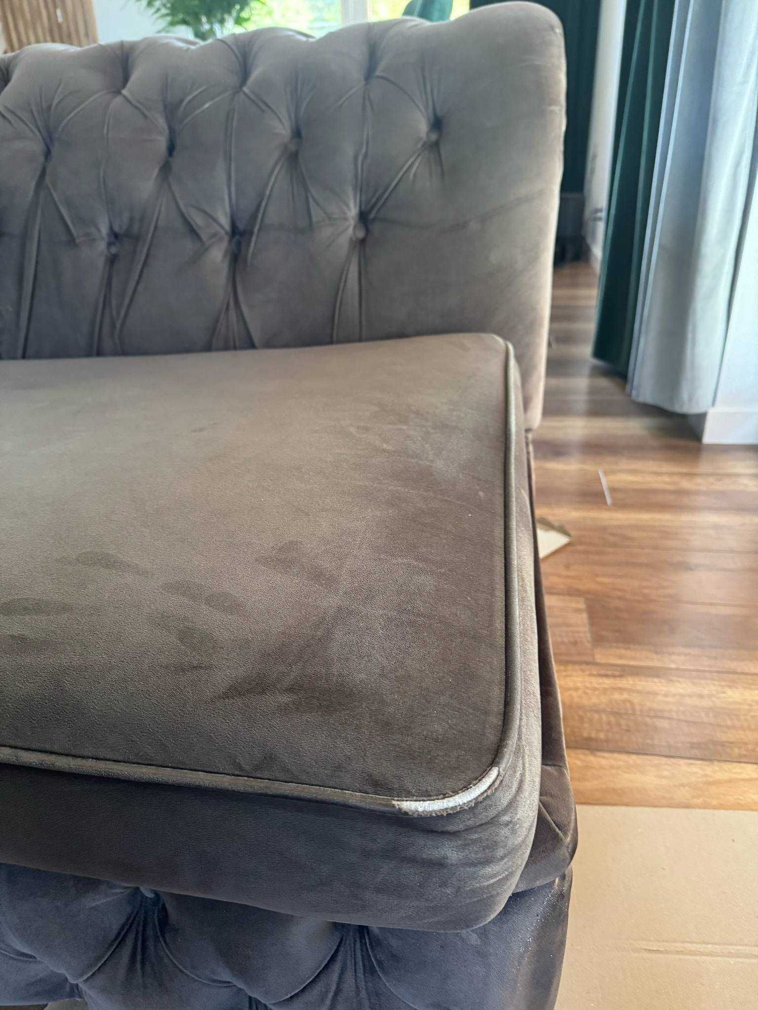 Narożnik pikowany Chesterfield w dobrym stanie