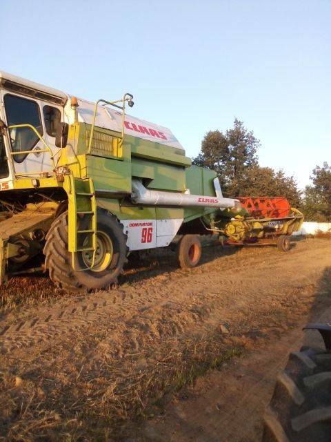 Kombajn zbożowy Claas Dominator 96