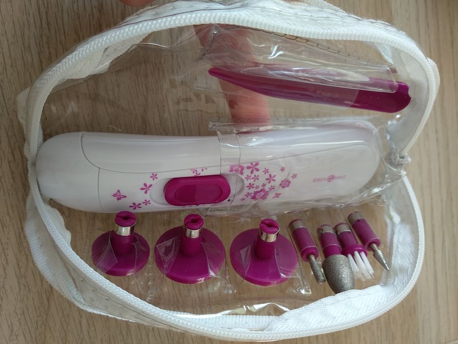 Zestaw do manicure pedicure