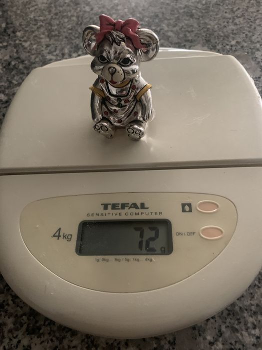 Prata - boneca patusca em prata com côr e contraste