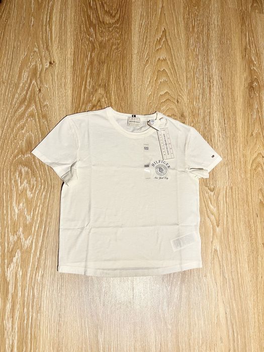 Женская футболка Tommy Hilfiger (новая, с биркой)