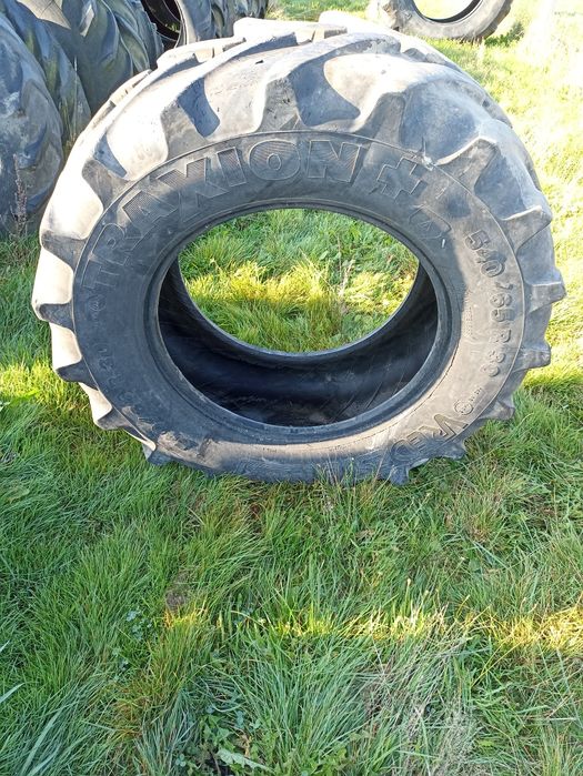 Opona vredestein 540/65 R - 30 TRAXION +