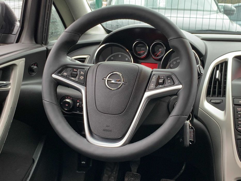 Opel Astra 2013 1.7 дизель