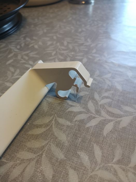 Тримач відкидної панелі морозильної камериХолодильника Zanussi