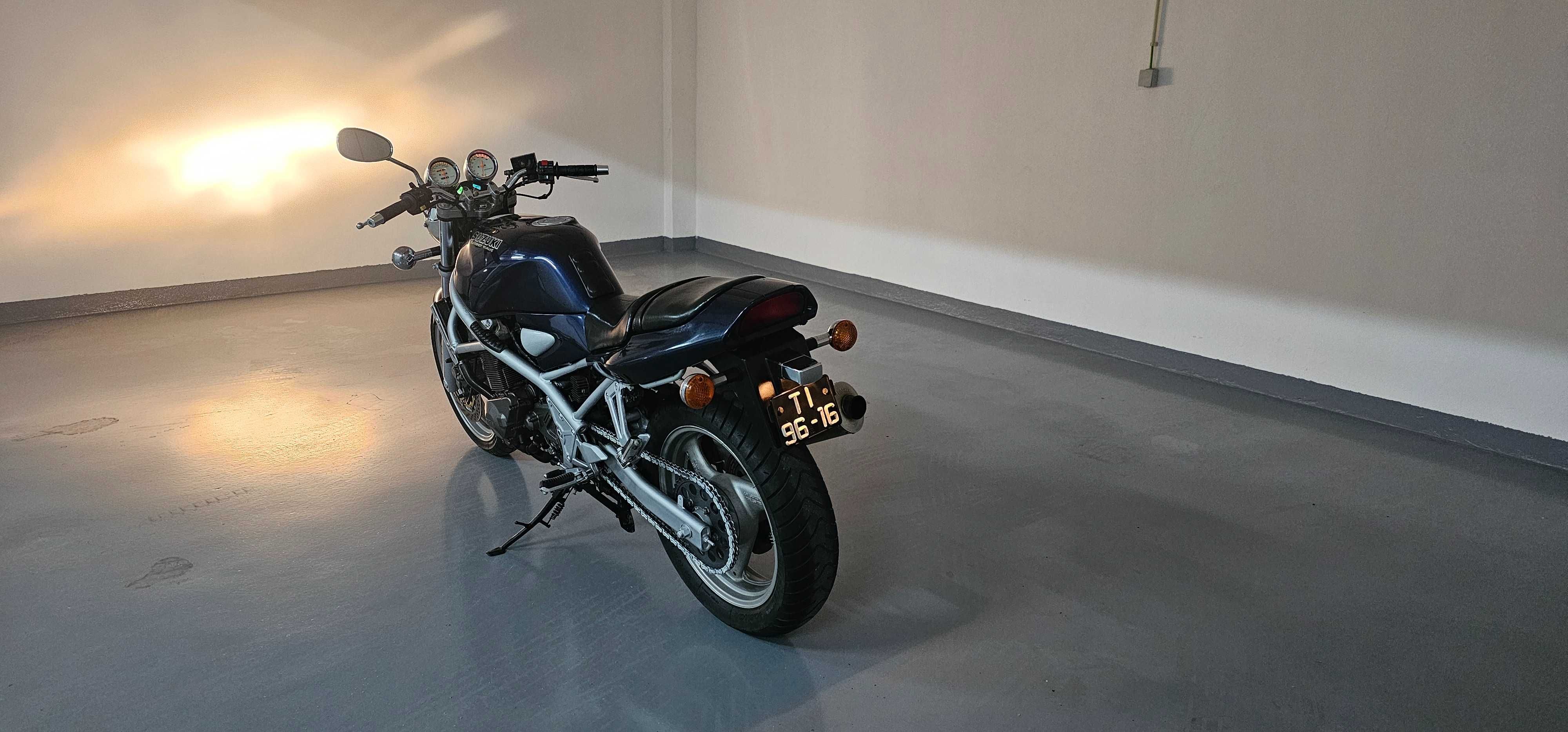 Suzuki Bandit GSF 400 GK75A 1991