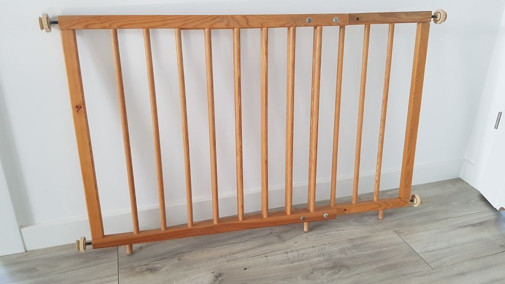 Bramka zabezpieczająca 89 do 145 + 10 cm