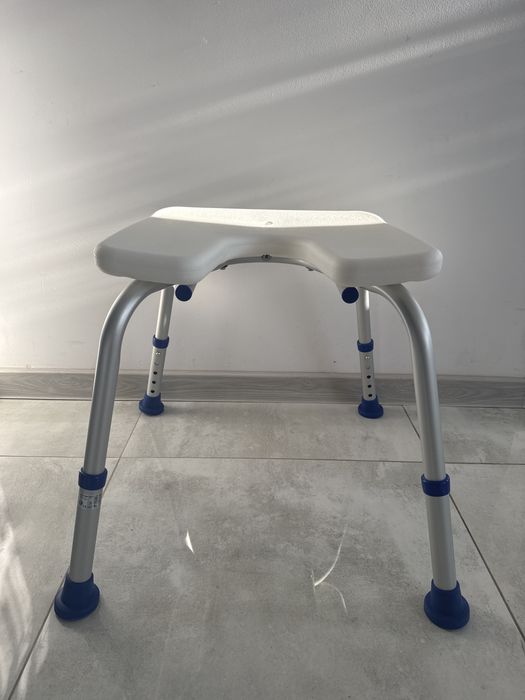 Taboret kąpielowy Sidney