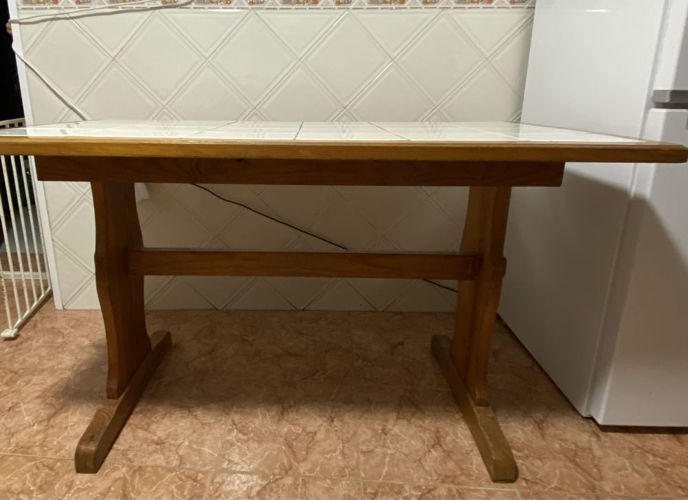 Mesa cozinha Madeira/Azulejo