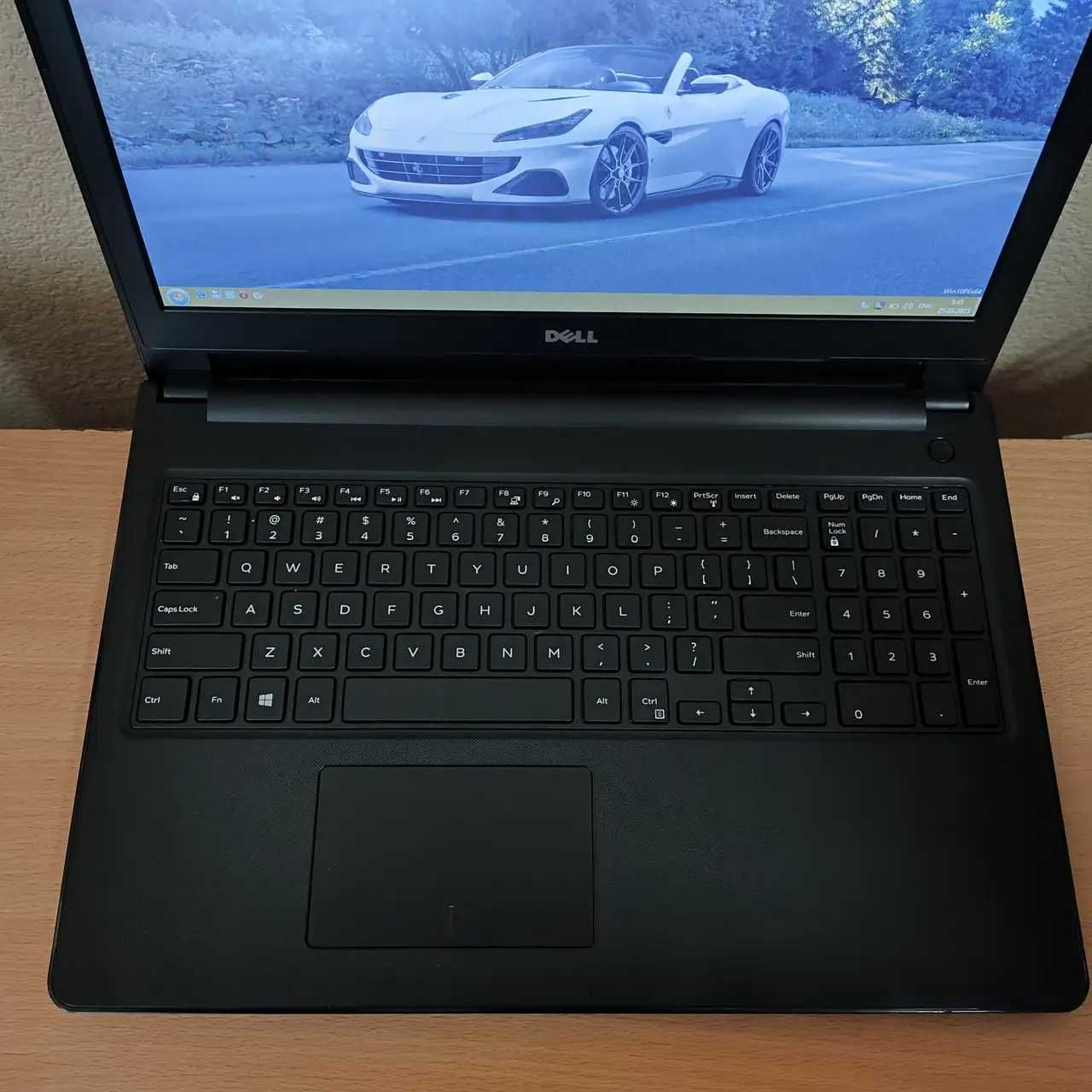 Ноутбук для роботи Dell 15-3573 15.6” N4000/4Gb DDR4/500HDD/UHD 600