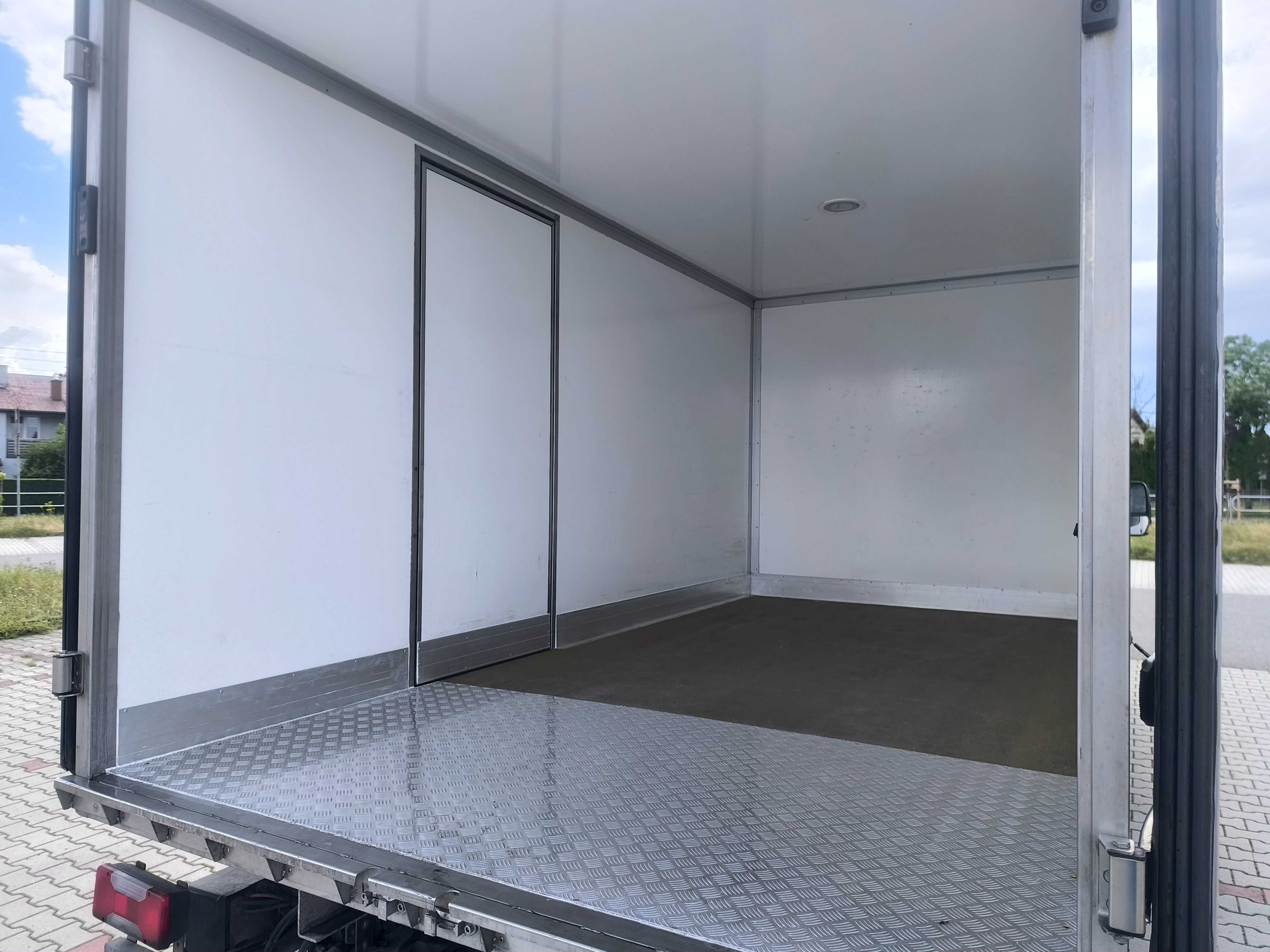 Iveco Daily 50C/35, 3.0 180KM, izoterma LAMAR, winda Dhollandia 1000kg
